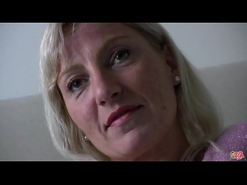 ❤️ An mháthair fucked againn go léir ... Mhuire, tú féin a iompar! ❌ Físeán gnéis ag ga.mysexpics.ru